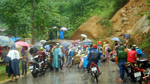 Lào Cai thông tuyến hoàn toàn quốc lộ 4D lên Sapa